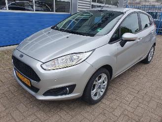 Vrakbiler auto Ford Fiesta 1.0 Style Ultimate 2016/9