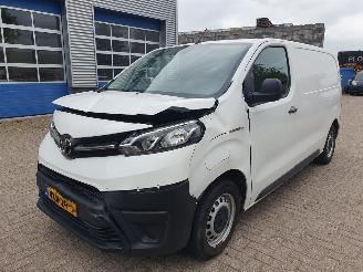 uszkodzony samochody ciężarowe Toyota Proace Electric Worker Standard Range Limited 2021/7
