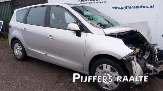 Renault Grand-scenic Grand Scenic III (JZ), MPV, 2009 / 2016 1.6 16V picture 2