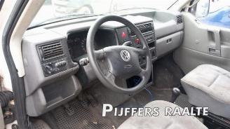 Volkswagen Transporter Transporter T4, Van, 1990 / 2003 2.5 TDI picture 8