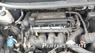 Kia Venga Venga, MPV, 2010 / 2019 1.6 CVVT 16V picture 18