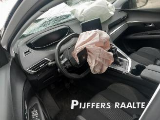 Peugeot 3008 3008 II (M4/MC/MJ/MR), MPV, 2016 1.2 12V e-THP PureTech 130 picture 23