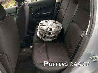 Mitsubishi Space-star Space Star (A0), Hatchback, 2012 1.0 12V picture 22