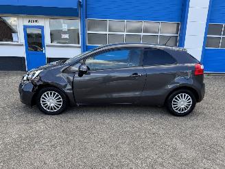 Kia Rio 1.2 CVVT  SUPER PACK picture 9