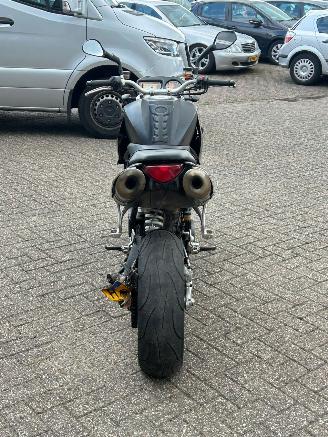 KTM 990 Super Duke  picture 4