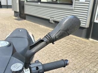 KTM 990 Super Duke  picture 14