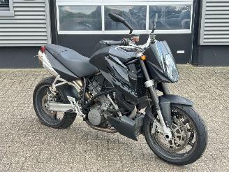 Dezmembrări autoturisme KTM 990 Super Duke  2005/5