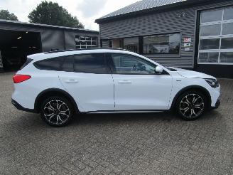 Ford Focus Wagon 1.5 EcoBlue ST Line Business picture 2