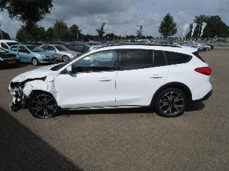 Ford Focus Wagon 1.5 EcoBlue ST Line Business picture 6