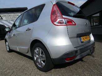 Renault Scenic 1.5 DCI Dynamique picture 24