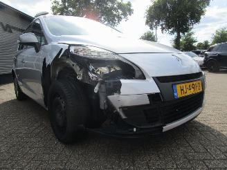 Renault Scenic 1.5 DCI Dynamique picture 23