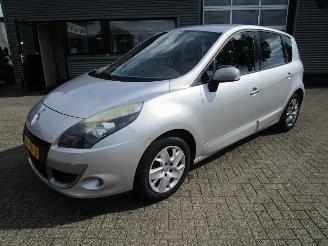 Renault Scenic 1.5 DCI Dynamique picture 1