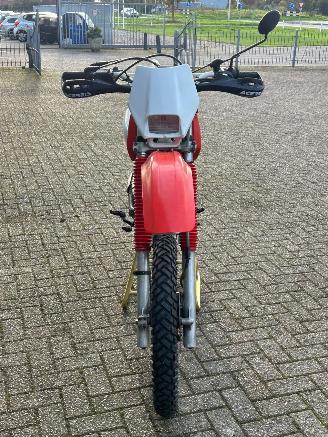 Honda XR 600  picture 8