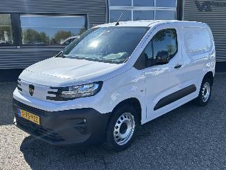 Vaurioauto  passenger cars Peugeot Partner 1.5 BlueHDI 100 S&S L1 2024/11