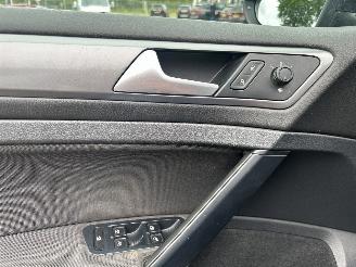 Volkswagen Golf Variant 1.2 TSI Connected Series picture 18