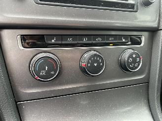 Volkswagen Golf Variant 1.2 TSI Connected Series picture 24