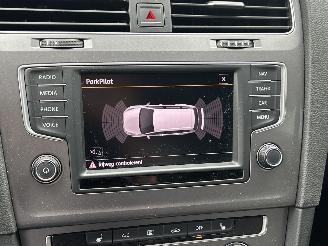Volkswagen Golf Variant 1.2 TSI Connected Series picture 21
