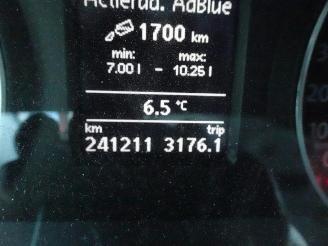 Volkswagen Transporter 2.0 TDI L2H1 Highline navi / pdc/ cruis . ac picture 28