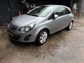Vrakbiler auto Opel Corsa 1.2-16V BlitZ  Hatchback 3-dr. 2014/6