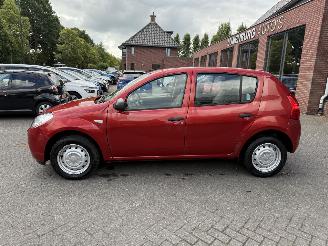 Dacia Sandero 1.2 (Hatchback 5-dr.) picture 2