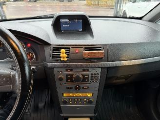Opel Meriva 1.6-16V Cosmo (MPV 5-dr.) picture 16