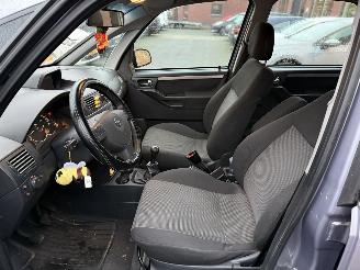 Opel Meriva 1.6-16V Cosmo (MPV 5-dr.) picture 12