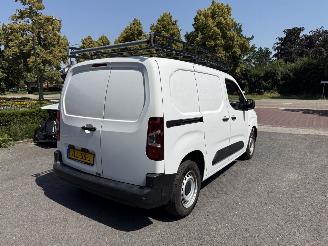 Peugeot Partner 1.5 BlueHDI Premium picture 5