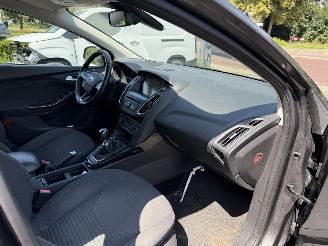 Ford Focus 1.5 Titanium (Stationwagen 5-dr.) picture 18