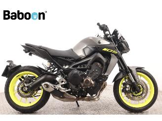 krockskadad bil auto Yamaha MT-09 ABS 2018/5