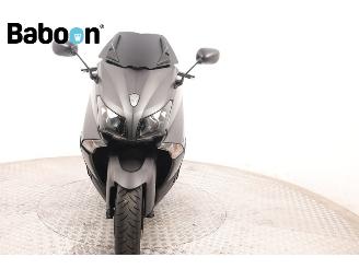 Yamaha  XP 530 T-MAX ABS picture 3