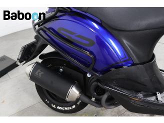 Piaggio  Zip 45KM picture 14