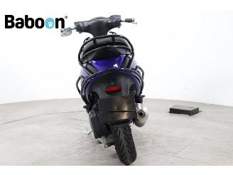 Piaggio  Zip 45KM picture 7