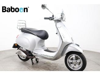 Vespa  Primavera 25KM picture 8