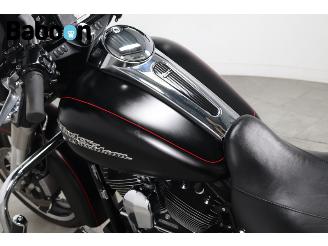 Harley-Davidson  FLHXS Street Glide Special picture 22