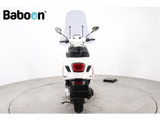 Vespa  Sprint 4T Racing 60s 45KM picture 5
