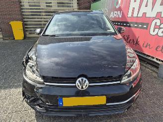 Volkswagen Golf 1.0 tsi comfortline business picture 6