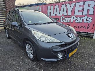 krockskadad bil auto Peugeot 207 207 sw 1.4 xr 2009/6