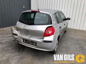 Renault Clio Clio III (BR/CR), Hatchback, 2005 / 2014 1.2 16V 75 picture 4