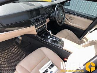 BMW 5-serie 5 serie Touring (F11), Combi, 2009 / 2017 520d 16V picture 13