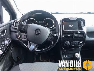 Renault Clio Clio IV Estate/Grandtour (7R), Combi 5-drs, 2012 / 2021 0.9 Energy TCE 12V picture 10