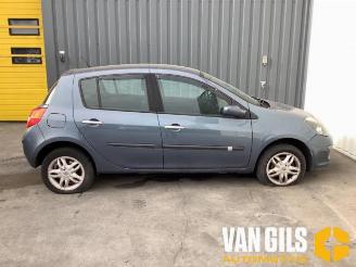 Renault Clio Clio III (BR/CR), Hatchback, 2005 / 2014 1.6 16V picture 8