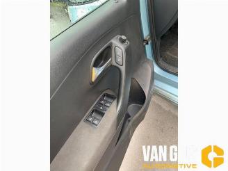 Volkswagen Polo Polo V (6R), Hatchback, 2009 / 2017 1.2 TDI 12V BlueMotion picture 14