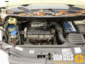Volkswagen Caddy Caddy III (2KA,2KH,2CA,2CH), Van, 2004 / 2015 2.0 SDI picture 8