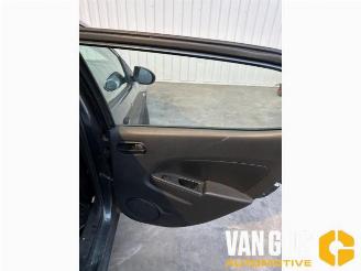 Mazda 2 2 (DE), Hatchback, 2007 / 2015 1.3 16V S-VT High Power picture 11