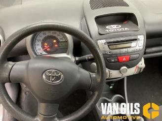 Toyota Aygo Aygo (B10), Hatchback, 2005 / 2014 1.0 12V VVT-i picture 13