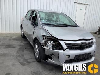 Toyota Auris Auris (E15), Hatchback, 2006 / 2012 1.8 16V HSD Full Hybrid picture 12