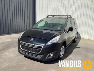 Peugeot 5008 5008 I (0A/0E), MPV, 2009 / 2017 1.6 BlueHDi 115 picture 2