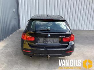 Vrakbiler auto BMW 3-serie 3 serie Touring (F31), Combi, 2012 / 2019 318d 2.0 16V 2013/1