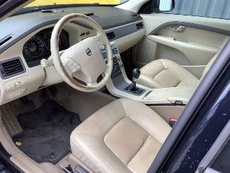 Volvo V-70 V70 (BW) Combi 2007 / 2016 picture 13