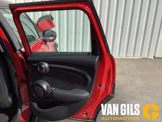 Mini Cooper Mini (F55), Hatchback 5-drs, 2013 1.5 12V Cooper picture 12